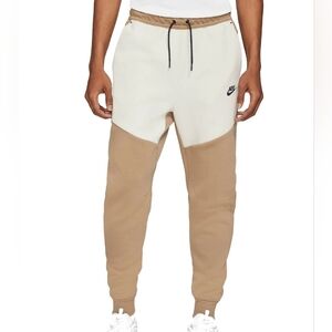 Mens XL Nike Sportswear Tech Fleece Joggers